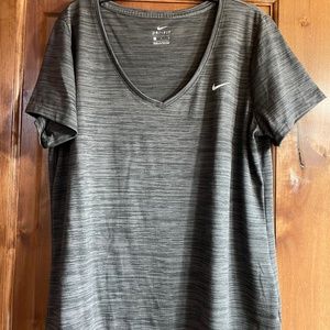 Nike Women Dri-fit shirt sleeve